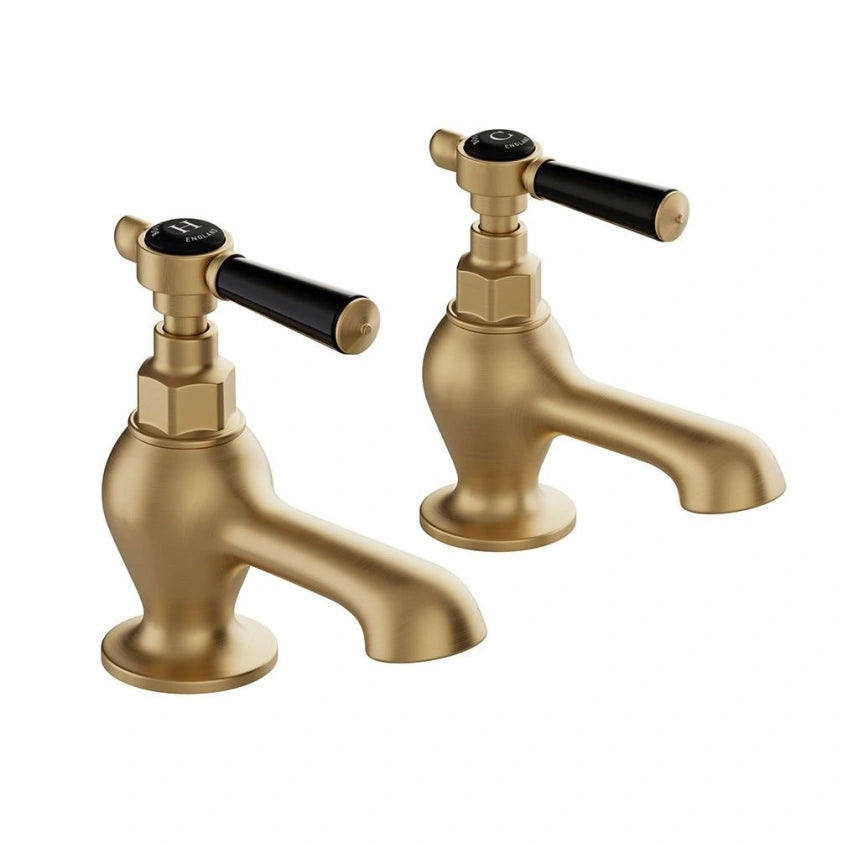 Booth & Co Axbridge Lever Handles Bath Pillar Taps