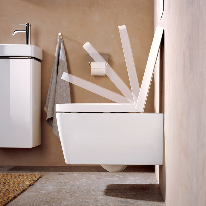 Hansgrohe EluPura Q Wall Mounted AquaFall Flush Toilet & Soft Close Seat
