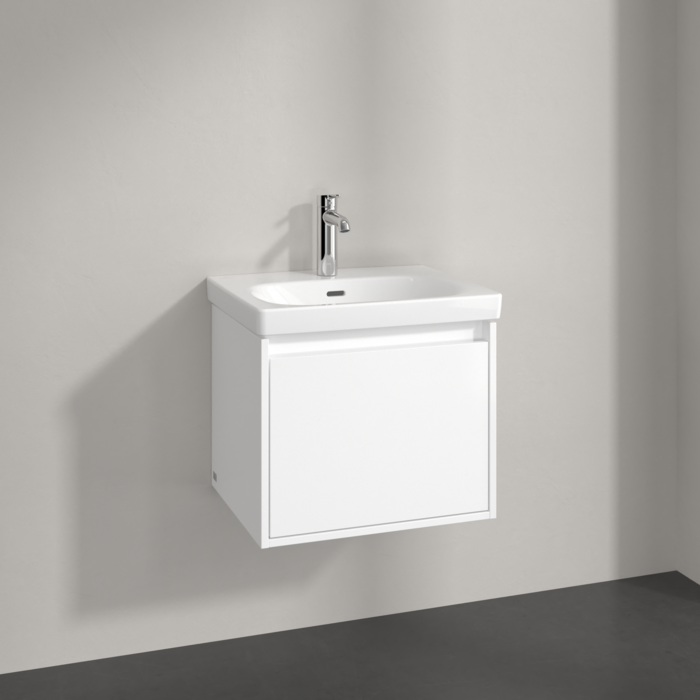 Villeroy & Boch Skyla 550mm Wall Hung Vanity Unit Brilliant White & Washbasin