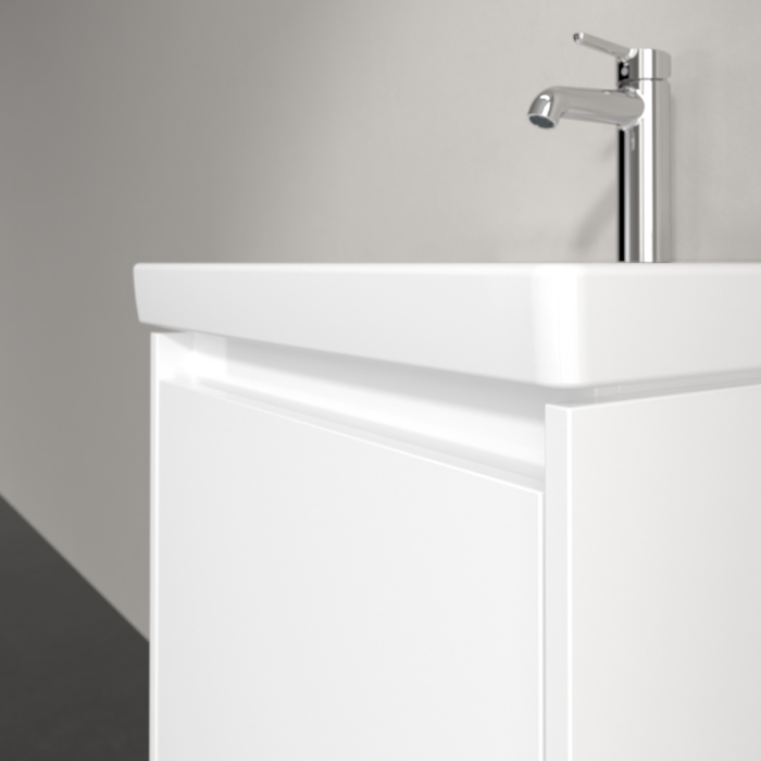 Villeroy & Boch Skyla 550mm Wall Hung Vanity Unit Brilliant White & Washbasin