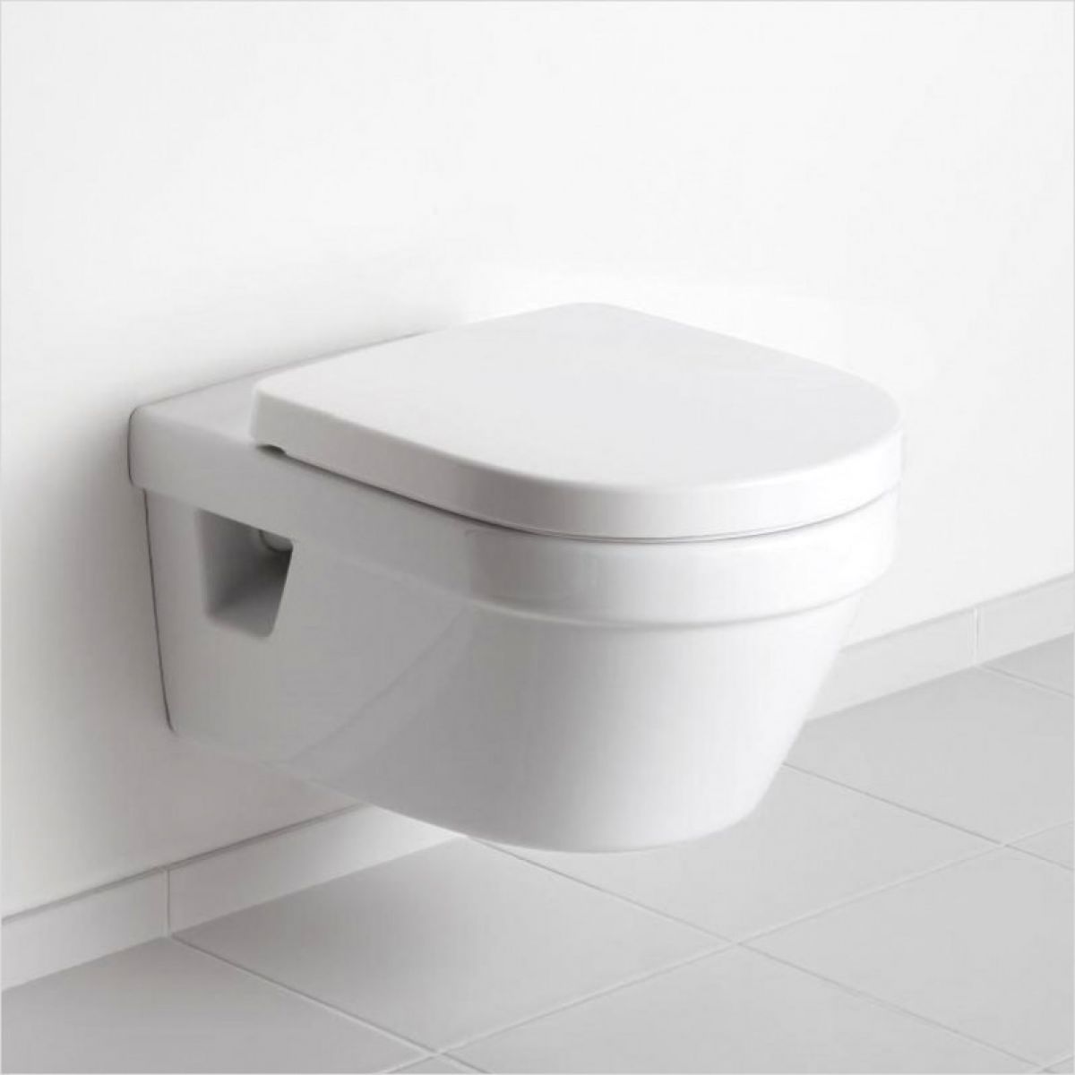 Abacus Bathrooms D-Style Compact Wall Hung Toilet